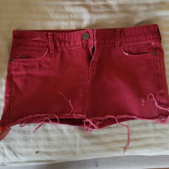 Hollister vintage Y2K Burgundy Mini  Distressed Skirt Low Rise - Picture 2 of 7